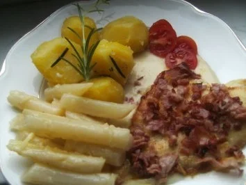 ( Fisch )  Scholle im Speckmantel  Rosmarinkartoffeln Weißweinschaumsößchen - Rezept - Bild Nr. 10