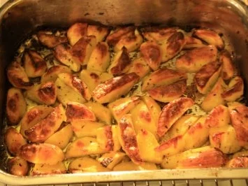 Rezept: Schweinemedailons in Balsamicocreme an Karotten-Apfel-Mus und Ofenkartoffeln Bild Nr. 7 Schweinemedailons in Balsamicocreme an Karotten-Apfel-Mus und Ofenkartoffeln - Rezept - Bild Nr. 7