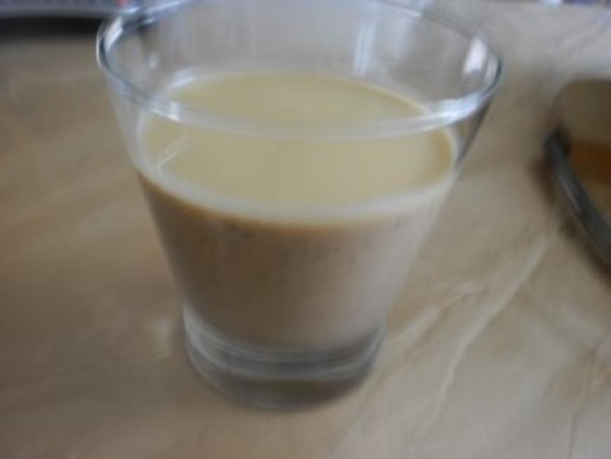 Kaffeecreme mit gemahlene, weiße Gelantine und kaltes Wasser - Rezept ...