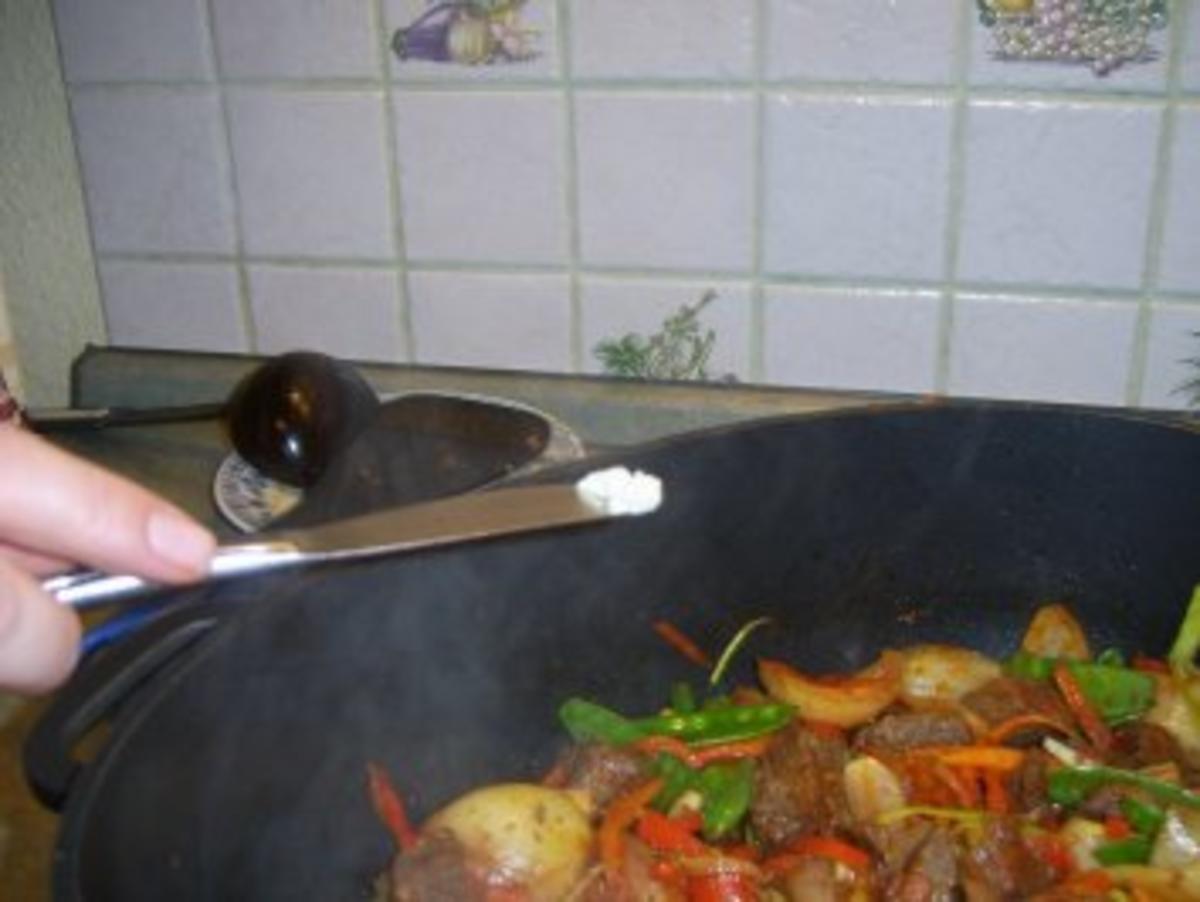 Thai-Gulasch - Rezept - Bild Nr. 13