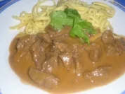 Sardellenfleisch mit Spätzle - Rezept
