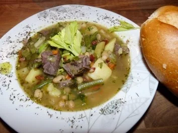 Grüner Frühlingseintopf - Rezept