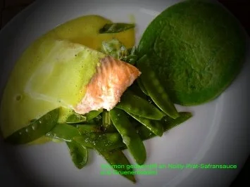 Rezept: Saumon an Safran-Sauce auf Zuckerschoten Saumon an Safran-Sauce auf Zuckerschoten - Rezept