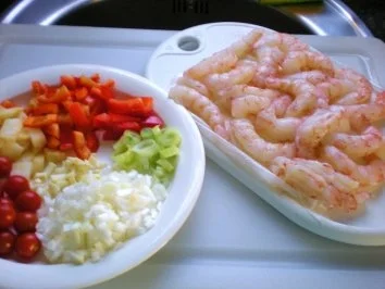 Meeresfrüchte: Gambas in Hummersauce auf Tagliatelle - Rezept - Bild Nr. 2