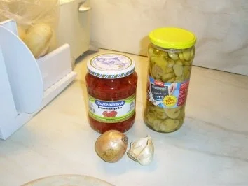 Rezept: Räuber-Pilz-Topf mit Buletten Bild Nr. 2 Räuber-Pilz-Topf mit Buletten - Rezept - Bild Nr. 2