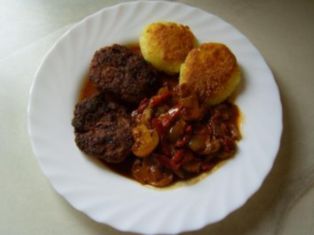 Räuber Pilz Topf mit Buletten - schnell &amp; einfach - 53 kcal/100g