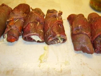 Rouladen mit Rotkohl und Klößen - Rezept - Bild Nr. 2