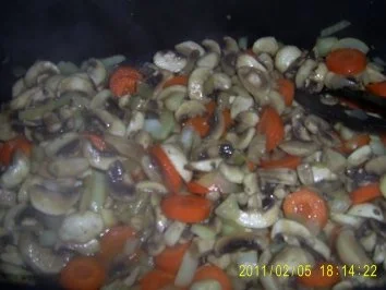 Rezept: Gulasch Burgunder Art Bild Nr. 7 Gulasch Burgunder Art - Rezept - Bild Nr. 7