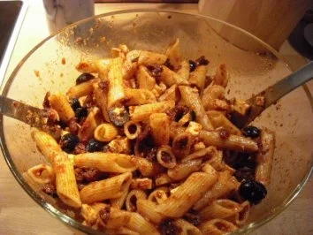 Pastasalat - mediterane Art - Rezept - Bild Nr. 5