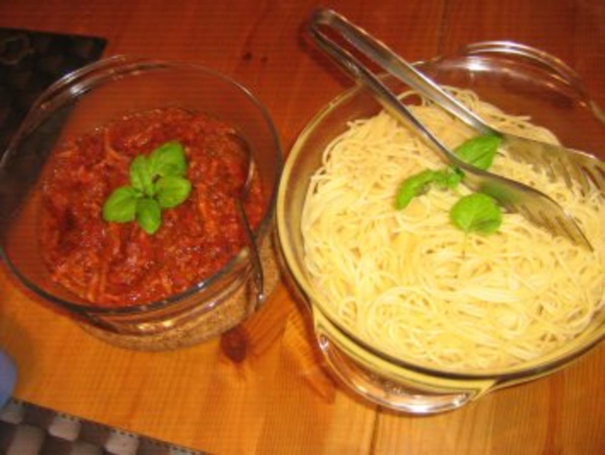 Spaghetti mit Schinken-Bolognese  scharf gewürzt - Rezept - Bild Nr. 4