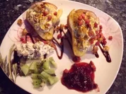 Rezept: Birnen - pikant gefüllt und im Ofen gebacken; Vorspeise oder pikantes Dessert Birnen - pikant gefüllt und im Ofen gebacken; Vorspeise oder pikantes Dessert - Rezept