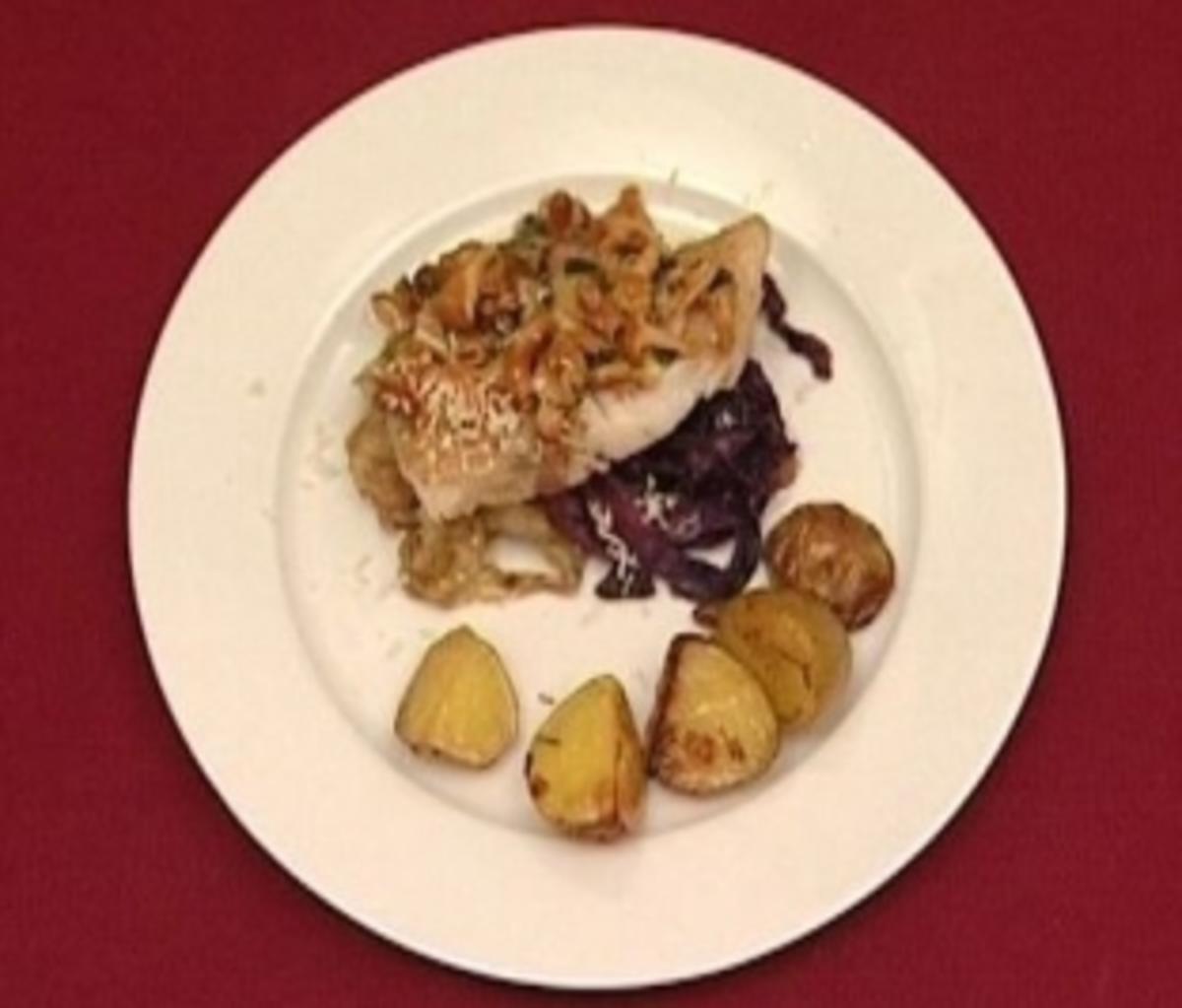 Zander in Biermarinade mit Pfifferlingen auf Kraut an Rosmarinkartoffeln (Elli Erl) - Rezept - Bild Nr. 9