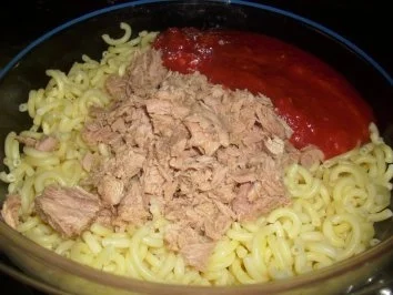 Rezept: Teufelchens schnelle Pasta-Sauce... Bild Nr. 8 Teufelchens schnelle Pasta-Sauce... - Rezept - Bild Nr. 8