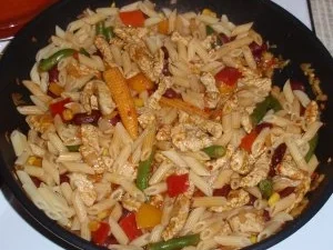 Rezept: Mexikanische Nudel-Fleisch-Pfanne Bild Nr. 8 Mexikanische Nudel-Fleisch-Pfanne - Rezept - Bild Nr. 8