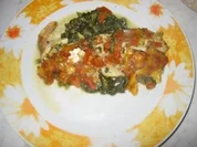 Seelachs auf Spinatbett mit Tomatendecke - Rezept