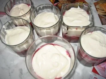 Rezept: Gratinierte Creme mit Beeren Bild Nr. 5 Gratinierte Creme mit Beeren - Rezept - Bild Nr. 5