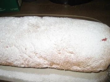 Rezept: Backwaren: Kirsch - Schokorolle Bild Nr. 4 Backwaren: Kirsch - Schokorolle - Rezept - Bild Nr. 4