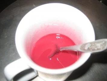 Rezept: Backwaren: Kirsch - Schokorolle Bild Nr. 8 Backwaren: Kirsch - Schokorolle - Rezept - Bild Nr. 8