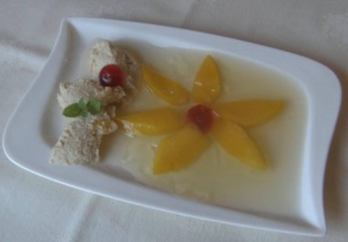 Mangoblüten in Weingelee und Mango - Mousse - Rezept