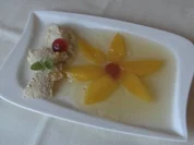 Mangoblüten in Weingelee und Mango - Mousse - Rezept