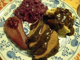 Hirschkeulenbraten mit Rotweinbirne - Rezept - Bild Nr. 4