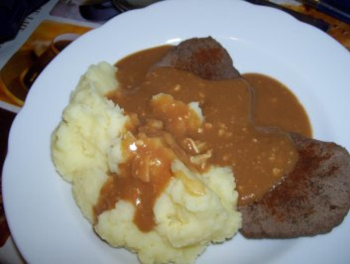 Rindersteak an Käsesoße - Rezept