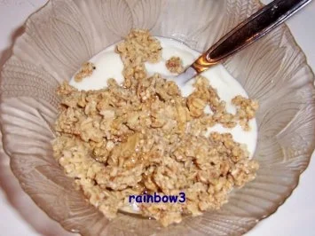 Rezept: Frühstück: Granola-Joghurt Bild Nr. 2 Frühstück: Granola-Joghurt - Rezept - Bild Nr. 2