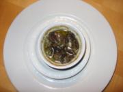 B: Achatschnecken in Knoblauchbutter - Rezept
