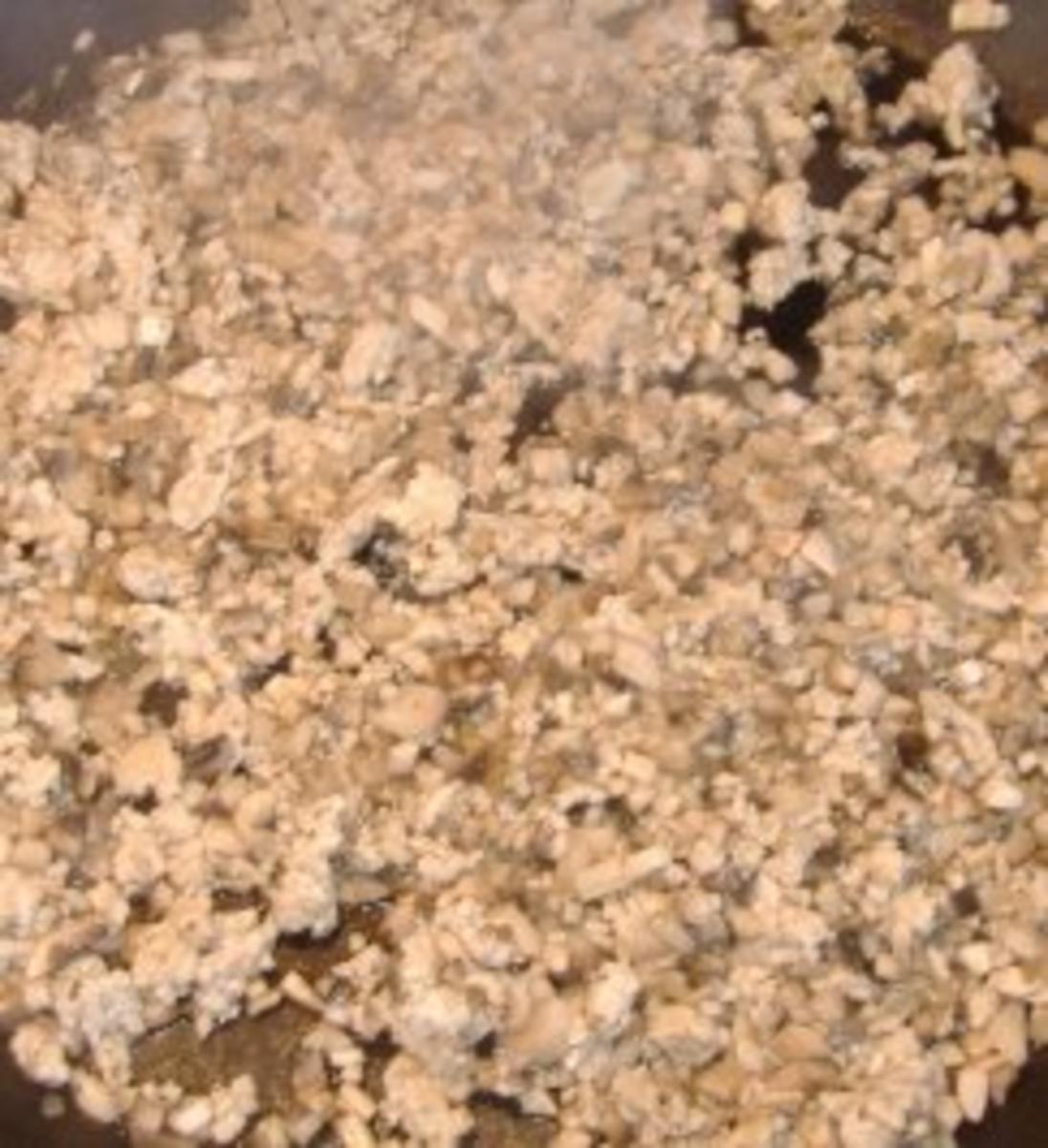 Hausgemachte Tortelloni mit Pilz-Hähnchenfüllung - Rezept - Bild Nr. 2