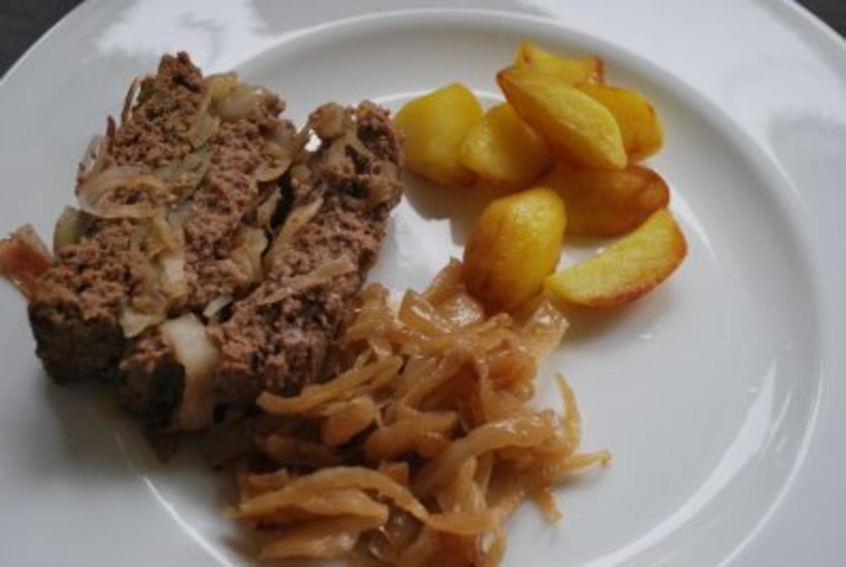 Geschichteter Hackbraten mit Weißkohl - Rezept