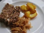 Geschichteter Hackbraten mit Weißkohl - Rezept