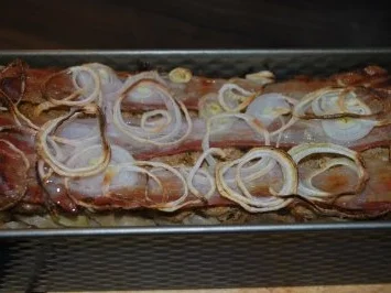 Rezept: Geschichteter Hackbraten mit Weißkohl Bild Nr. 2 Geschichteter Hackbraten mit Weißkohl - Rezept - Bild Nr. 2