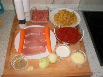 Rezept: Mini-Schnitzel auf Bandnudeln Bild Nr. 2 Mini-Schnitzel auf Bandnudeln - Rezept - Bild Nr. 2