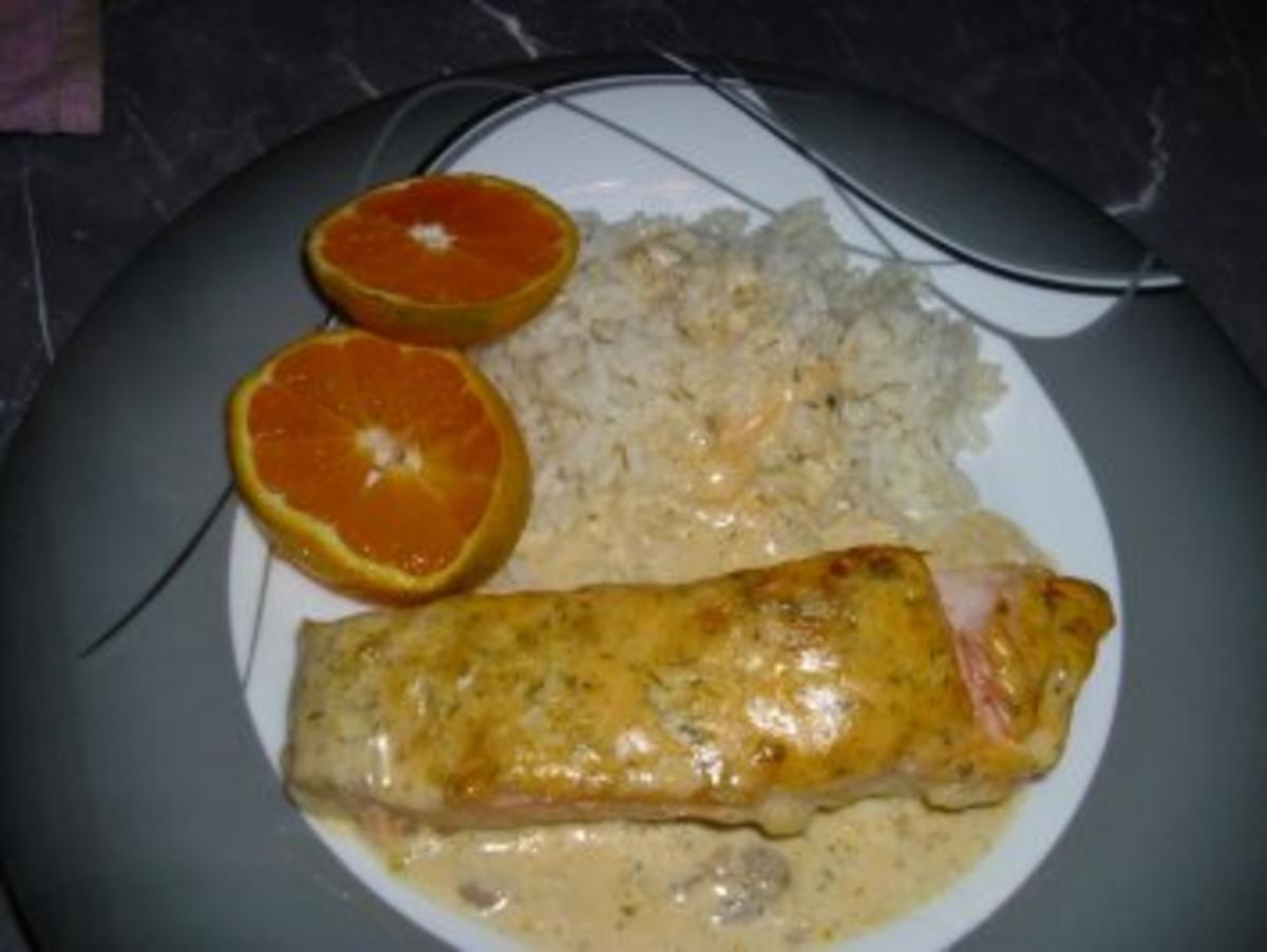 Lachsfilet in Sahnesauce