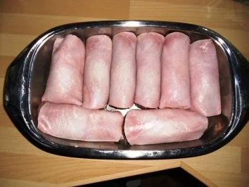 Rezept: Schinken- Hackfleischrollen mit weichem Käsekern Bild Nr. 5 Schinken- Hackfleischrollen mit weichem Käsekern - Rezept - Bild Nr. 5