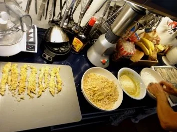 Knusperli mit Sauce Tatar und Rosapiccant - Rezept - Bild Nr. 2