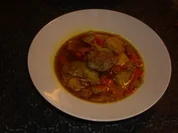 Eintöpfe: Kohltopf mit Hackklöschen - Rezept