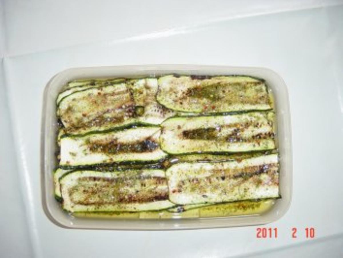 Gegrillte Zucchini von Sergio - Rezept mit Bild - kochbar.de