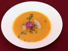 Rezept: Kürbis-Mango-Ingwersuppe (Mati Gavriel) Kürbis-Mango-Ingwersuppe (Mati Gavriel) - Rezept