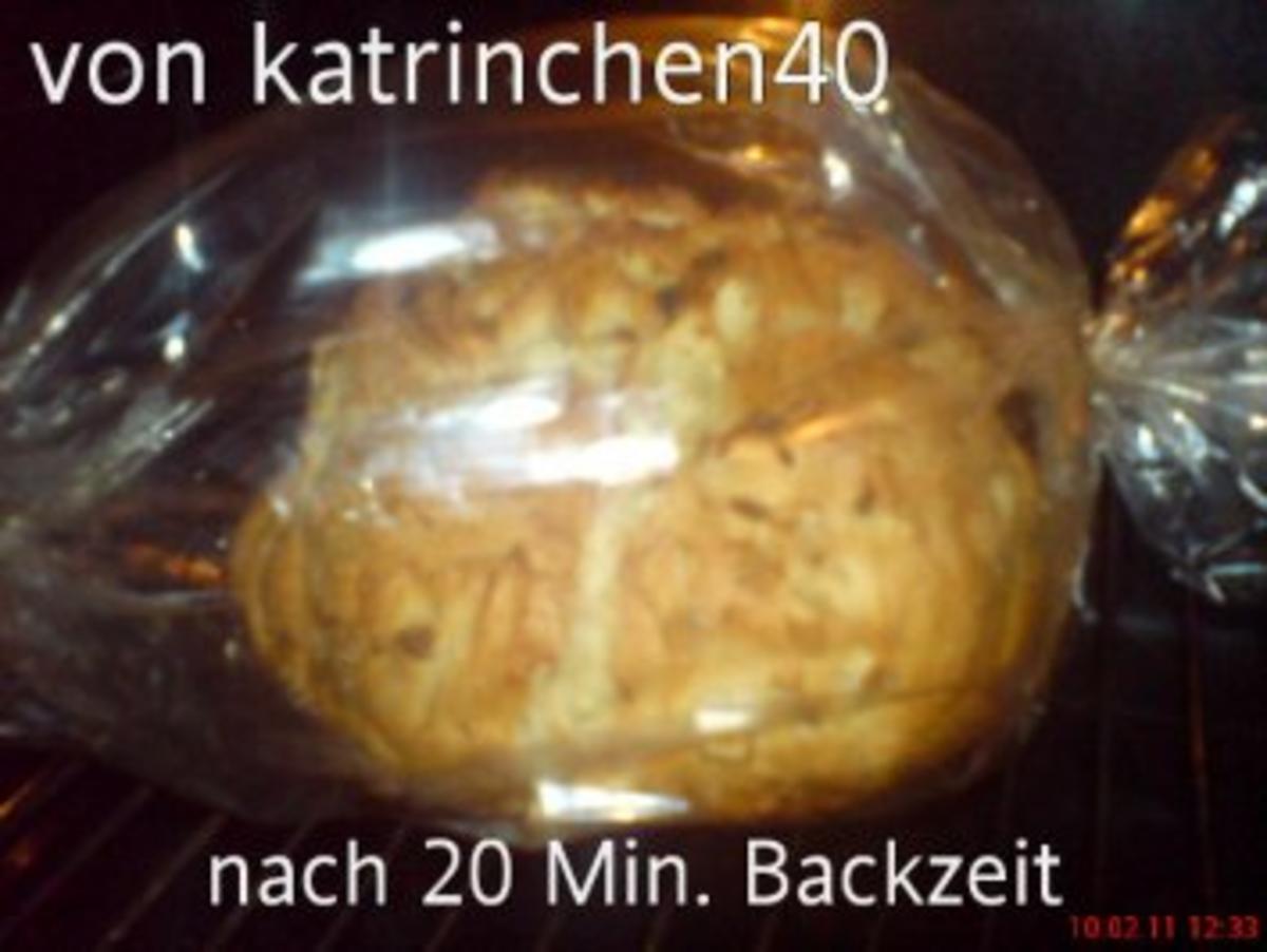 Apfel - Zwiebelbrot gebacken im Bratenschlauch - Rezept - Bild Nr. 8