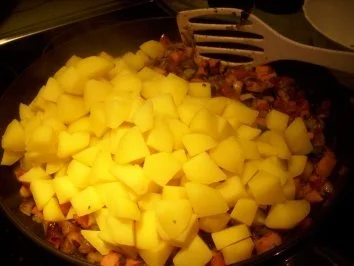 Rezept: Teufelchens Kartoffelpfanne... Bild Nr. 8 Teufelchens Kartoffelpfanne... - Rezept - Bild Nr. 8