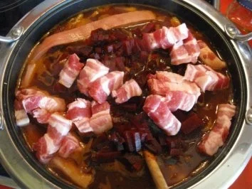 Rezept: Borschtsch mit Meerrettichsahne Bild Nr. 5 Borschtsch mit Meerrettichsahne - Rezept - Bild Nr. 5