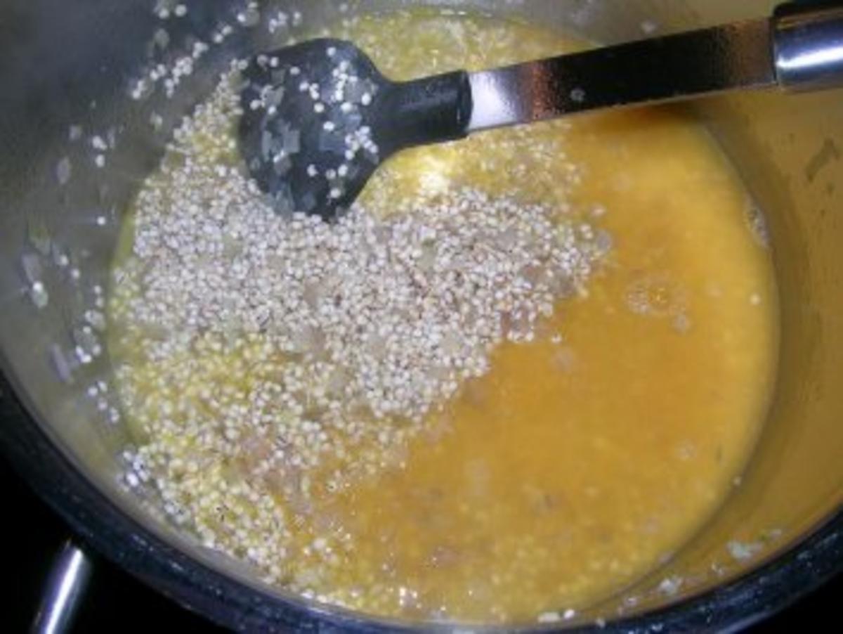 Seeteufelfilet unter der Macadamiakruste mit Orangen-Safran-Perlgraupenrisotto - Rezept - Bild Nr. 10