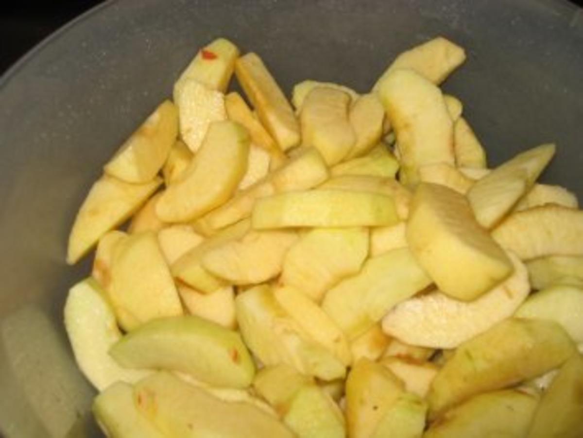 Backwaren: Apfel - Mandelstreuselkuchen - Rezept - Bild Nr. 6