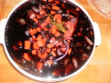 Rezept: Klassischer Sauerbraten mit Rotkohl Bild Nr. 3 Klassischer Sauerbraten mit Rotkohl - Rezept - Bild Nr. 3