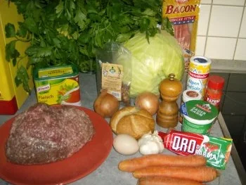 Bayrische Krautwickerl oder auch Kohlroulade - Rezept - Bild Nr. 2