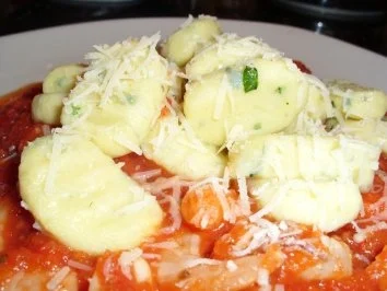 Pasta: Kräutergnocchi frutti di mare - Rezept