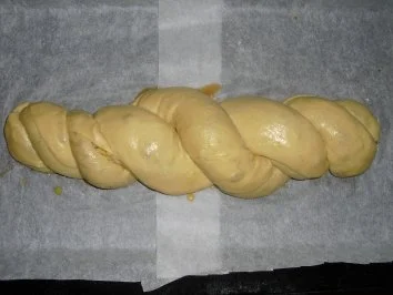 fruchtiger Nusszopf - Rezept