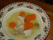 Rezept: Hühnerbrühe vom glücklichen Huhn Hühnerbrühe vom glücklichen Huhn - Rezept