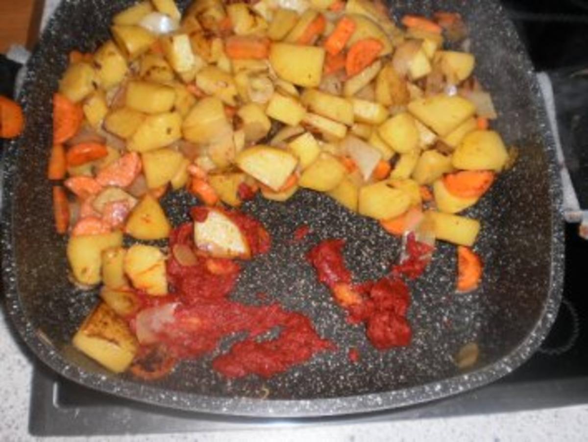 Würstchen-Kartoffelgulasch - Rezept - Bild Nr. 8